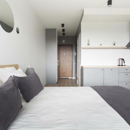 Uptown Studio Apartment Вилнюс Екстериор снимка